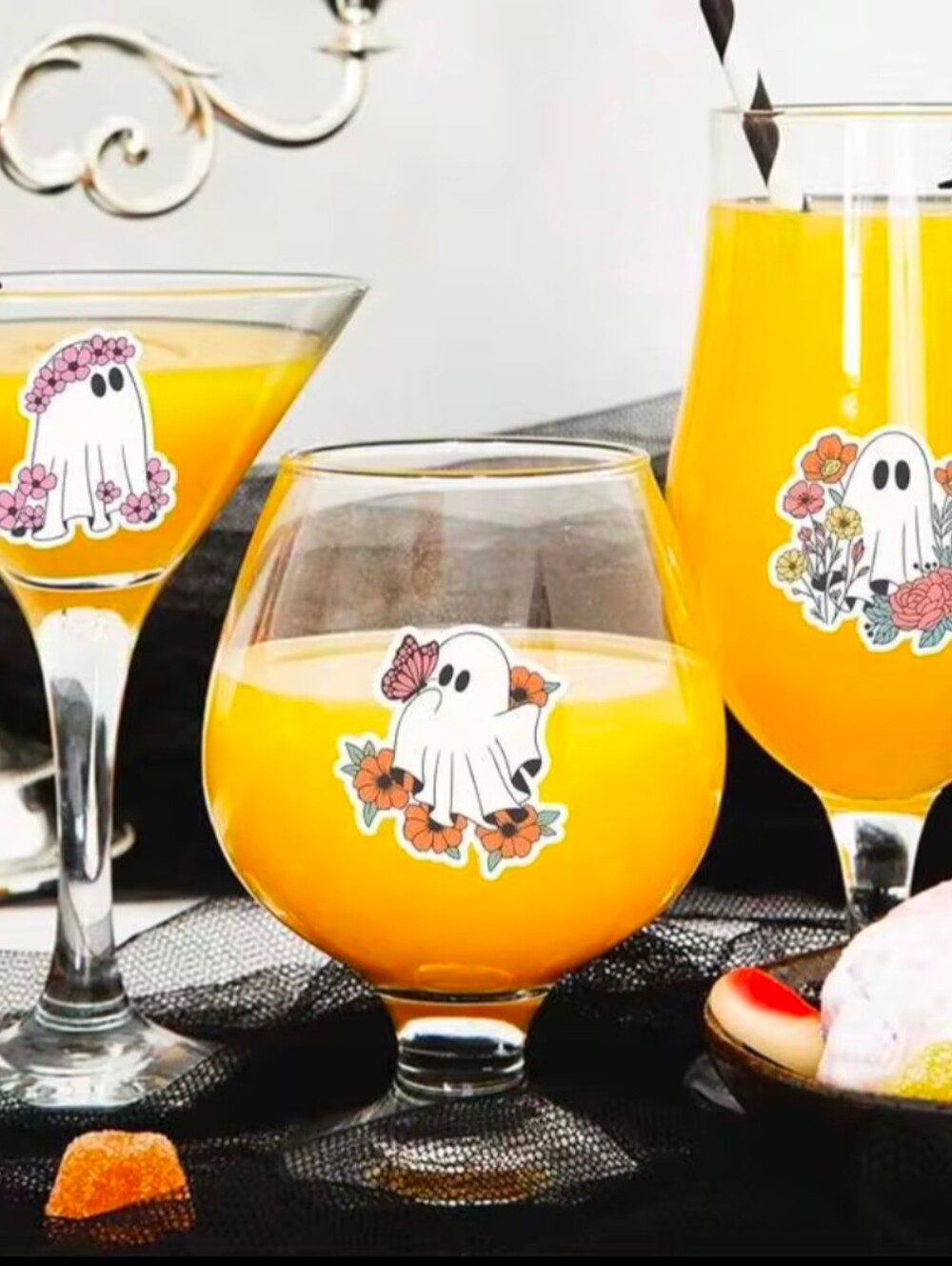 500 Ghost Halloween Stickers - 8 Scary Designs - Picture 4 of 7